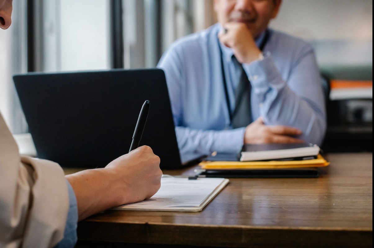 i2 automated job search assistant